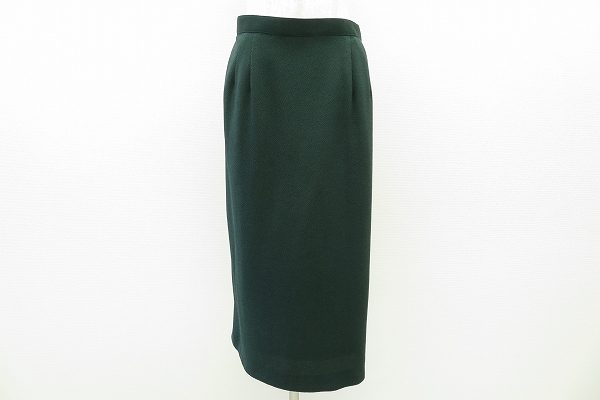 【三年坂】深みのあるグリーンが素敵なスカートをお買取しました