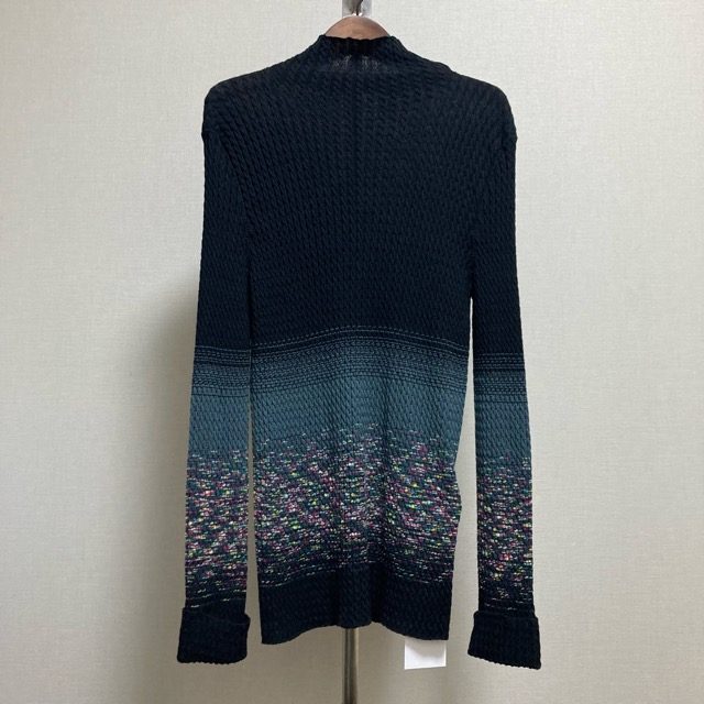 まさに”着る絵画”！ミッソーニの美しいニットをお買取しました