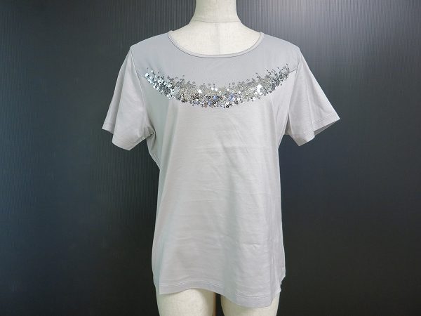 胸元のスパンコールでゴージャスに！ユーバイウンガロのTシャツをお買取