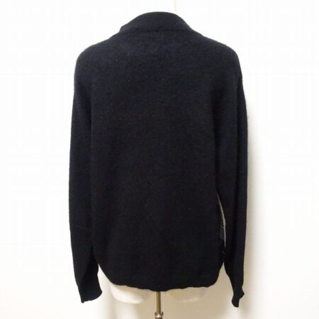 買取したクルチアーニのカシミヤニットのバックデザイン 買取したクルチアーニのカシミヤニットのバックデザイン