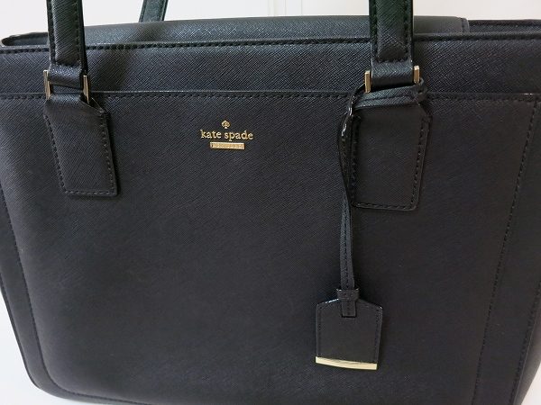ケイトスペードの黒いショルダートートハンドバッグ