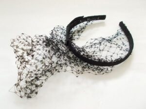 アキオヒラタの黒いレースが美しいヘッドドレスをお買取りいたしました