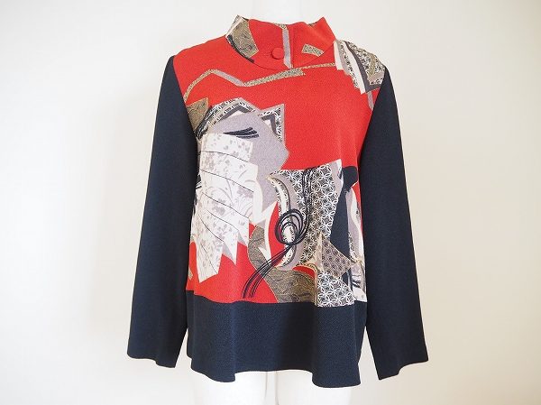 赤と黒がお洒落かつ絵柄が素敵な詩仙堂のブラウスをお買取りしました