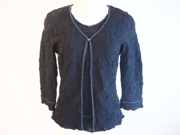 洋服買取で人気の高いユキトリイのアンサンブルの買取品です