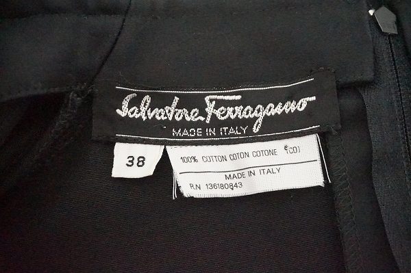買取したフェラガモのワンピースのタグ 買取したフェラガモのワンピースのタグ