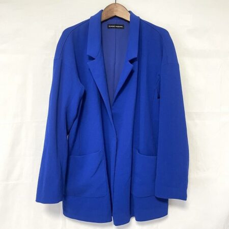 青色が上品なヒロココシノのジャケット 青色が上品なヒロココシノのジャケット