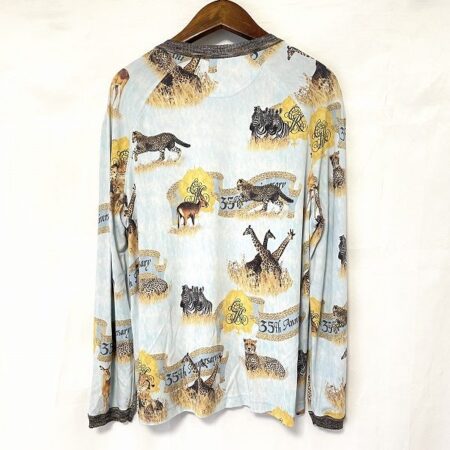 買取した伊太利屋の動物プリントのジップカーディガンのバックデザイン 買取した伊太利屋の動物プリントのジップカーディガンのバックデザイン