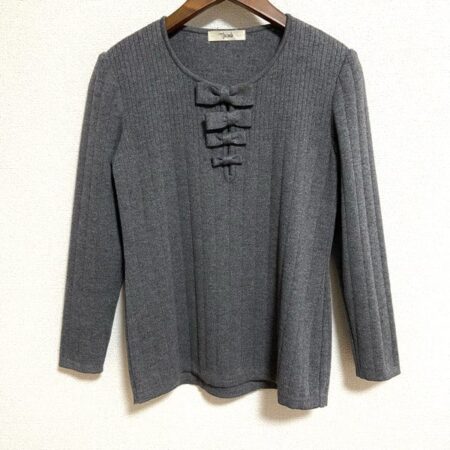 買取したマダムジョコンダの胸元リボン付きニット 買取したマダムジョコンダの胸元リボン付きニット