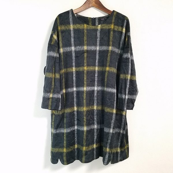 チェック柄がお洒落なピサーノのワンピースをお買取りしました