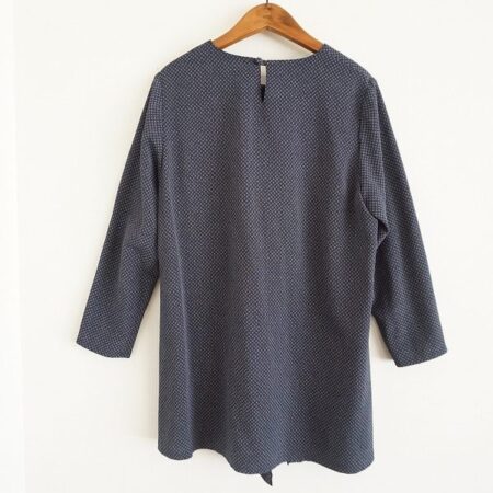 買取した詩仙堂のちりめん生地のチュニックのバックデザイン