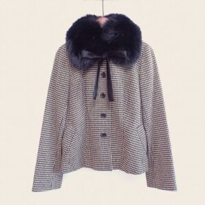 買取したインゲボルグの千鳥格子柄のファー付きジャケット