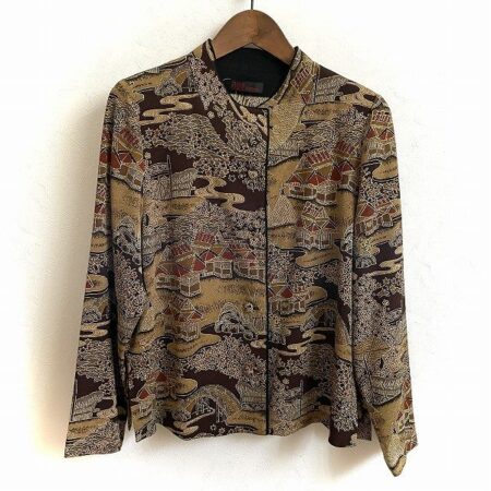 温もりのある茶色のシセンドウのブラウス