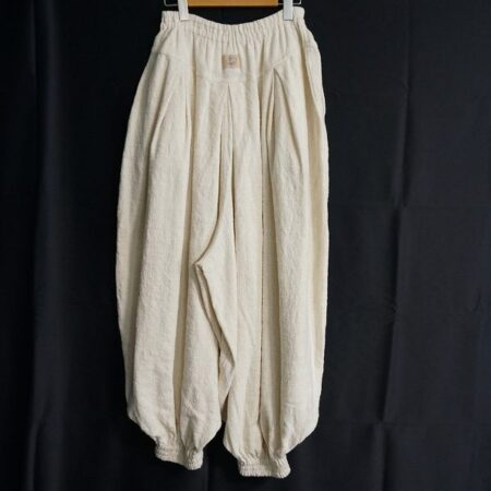 買取したウサトのサルエルパンツのバックデザイン