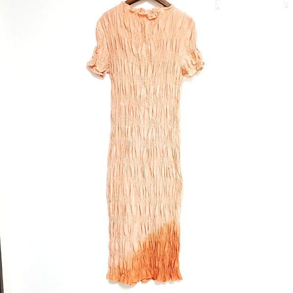 グラデーションが目を引くイズクラアキヒコのワンピースをお買取