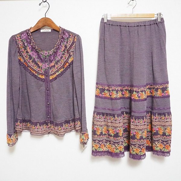 花柄が可愛く紫色が高貴なヘッポコセンセイのセットアップをお買取