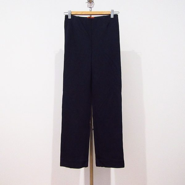 シンプルなデザインが魅力的なミッソーニのパンツをお買取しました